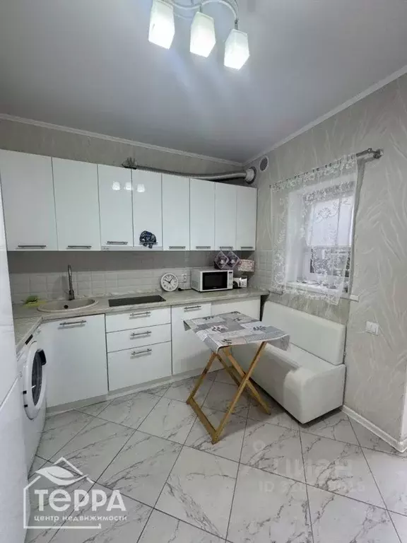 Дом в Крым, Евпатория ул. Пушкина, 35 (100 м) - Фото 1
