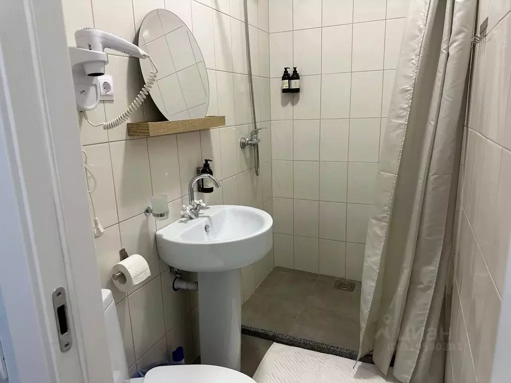 Комната Саратовская область, Саратов просп. Энтузиастов, 18 (38.0 м) - Фото 1