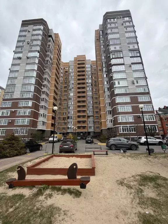 2-к кв. Брянская область, Брянск ул. Фокина, 95 (67.4 м) - Фото 1