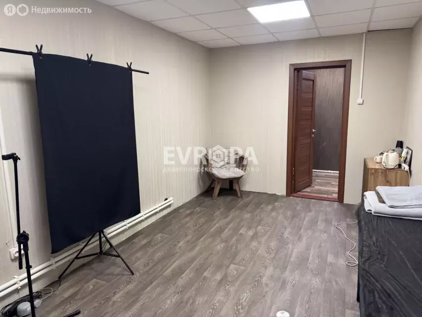 Офис (34 м) - Фото 2