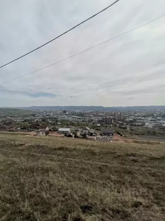 Участок в Красноярский край, Красноярск ул. Высоцкого (11.0 сот.) - Фото 0