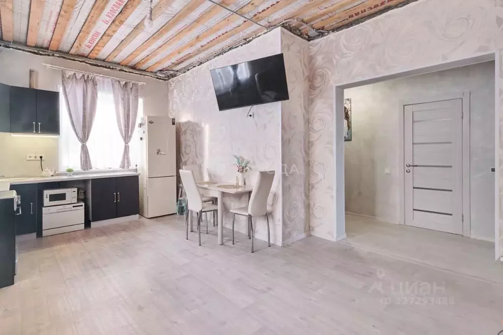 Дом в Томская область, Томский район, Зоркальцевское с/пос, с. ... - Фото 2