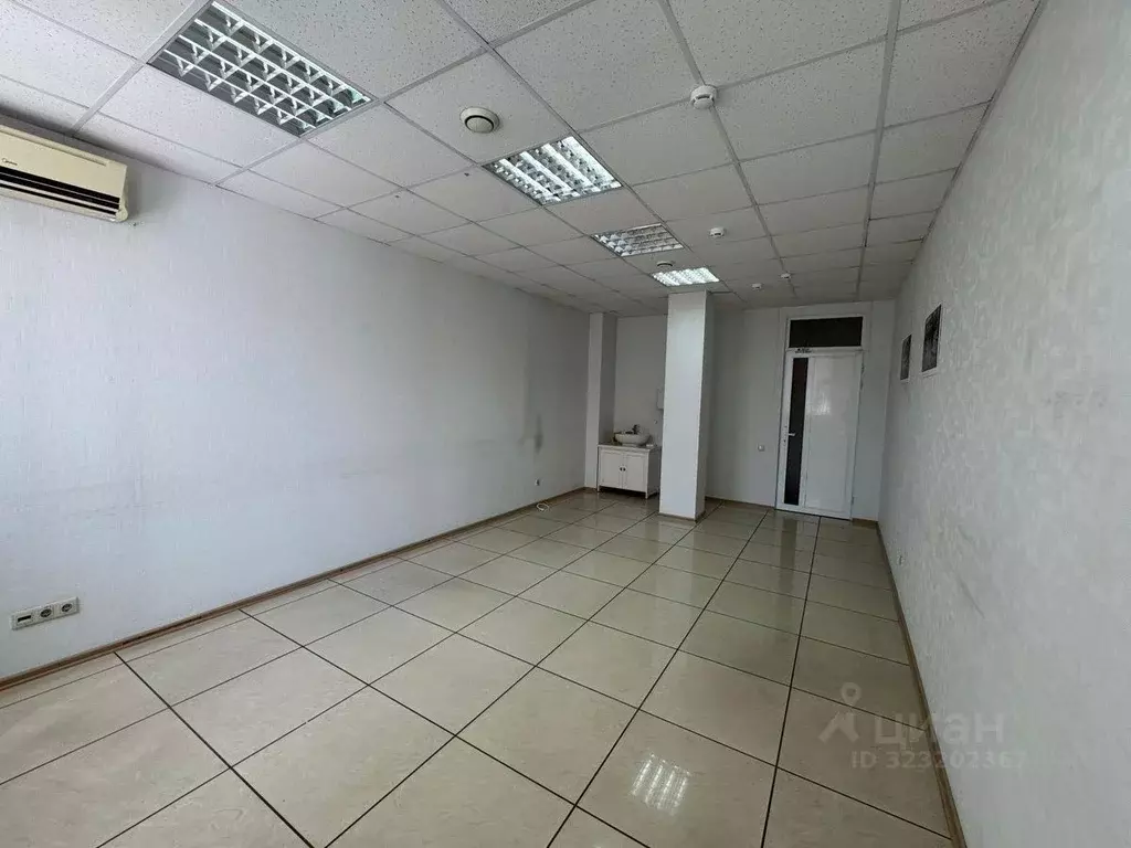 Офис в Краснодарский край, Краснодар ул. Красных Партизан, 34 (151 м) - Фото 2