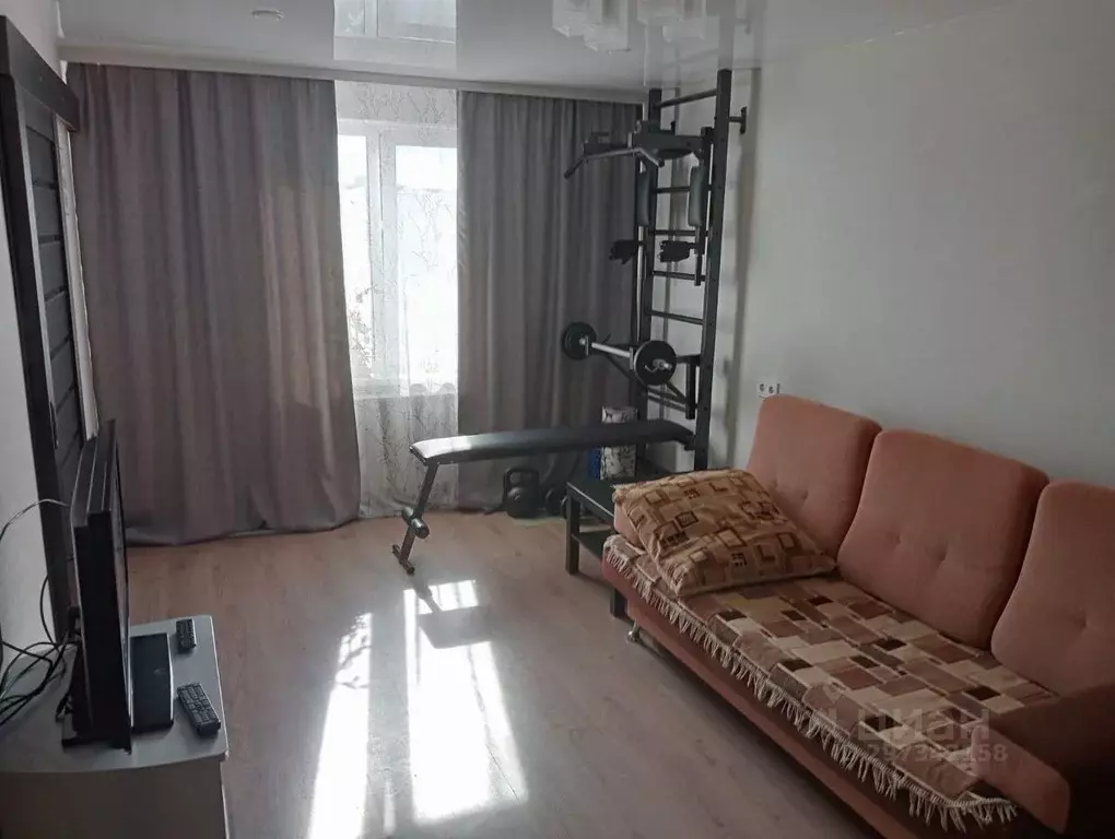 3-к кв. Омская область, Омск ул. Добровольского, 9 (49.7 м) - Фото 1