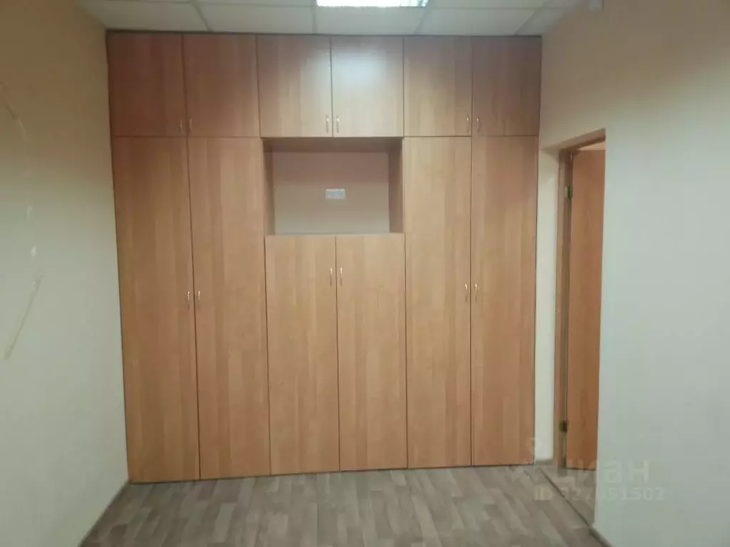 Помещение свободного назначения в Самарская область, Тольятти ул. ... - Фото 2