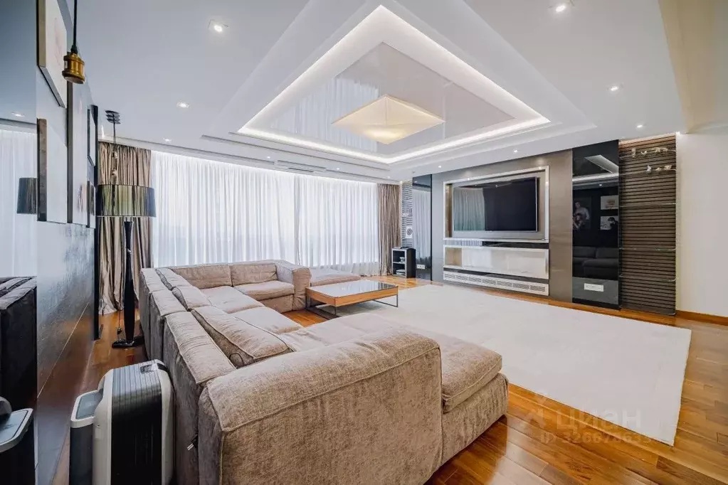 4-к кв. Свердловская область, Екатеринбург ул. Шейнкмана, 121 (179.0 ... - Фото 1