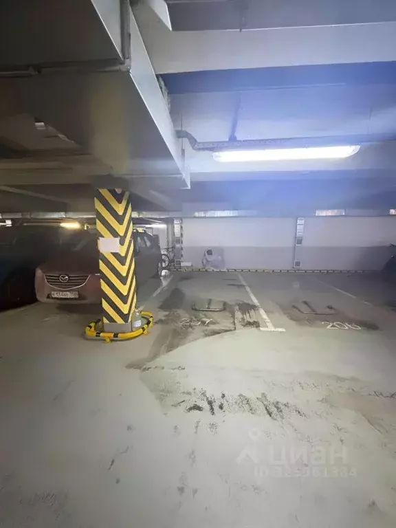 Гараж в Московская область, Химки Московская ул., 21 (16 м) - Фото 1