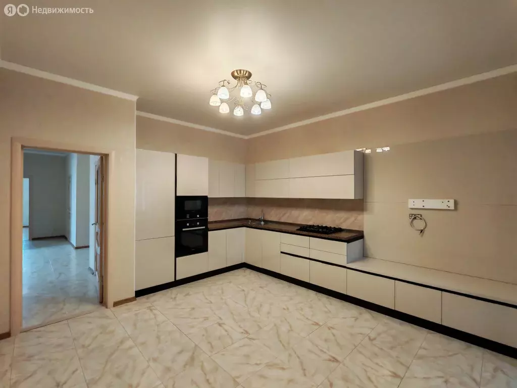 3-комнатная квартира: Пенза, улица Мира, 49А (123.9 м) - Фото 1