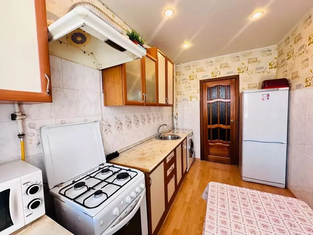 2-к кв. Татарстан, Казань ул. Заря, 5а (50.6 м) - Фото 1