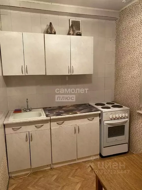 1-к кв. Ханты-Мансийский АО, Когалым Молодежная ул., 34 (30.0 м) - Фото 0