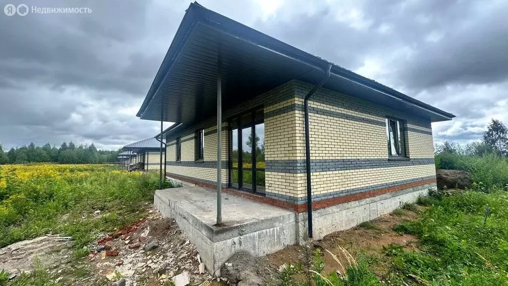 Дом в село Ягул, КП Ясная поляна, Рябиновая улица (130 м) - Фото 2