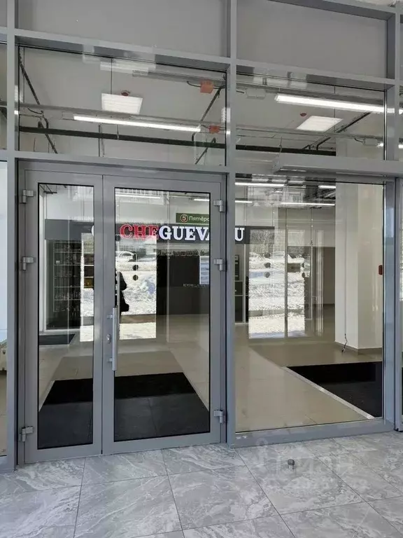 Торговая площадь в Пермский край, Пермь ул. Николая Островского, 52 ... - Фото 2