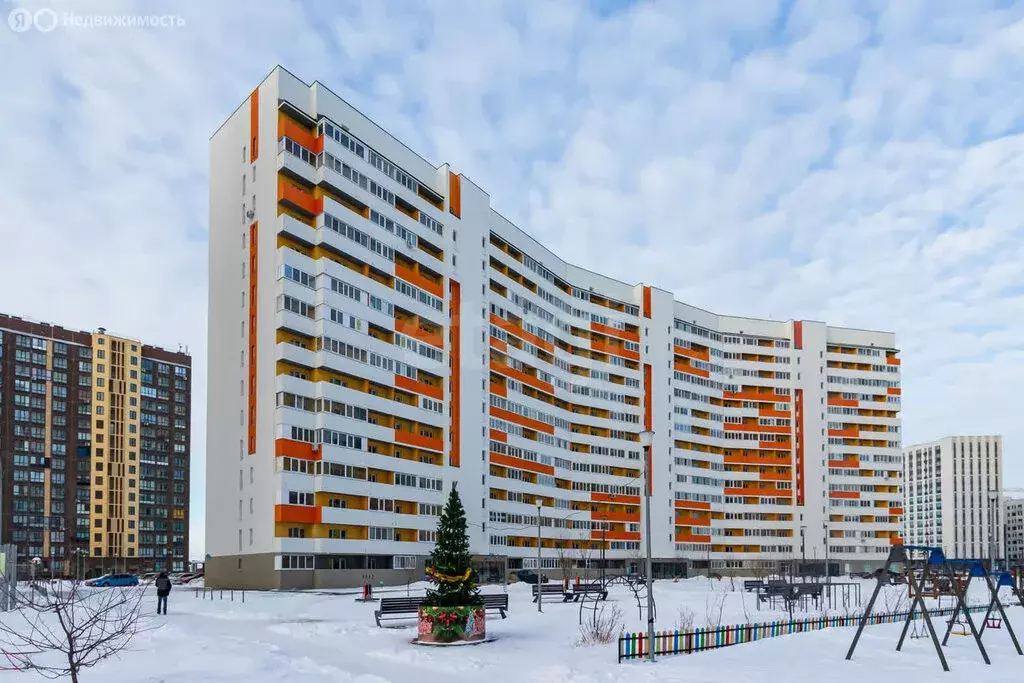 Квартира-студия: Тюмень, улица Новосёлов, 117 (27.2 м) - Фото 1