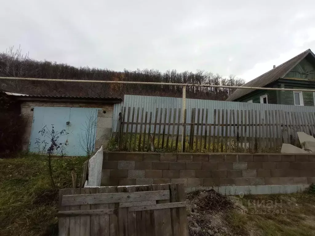 Дом в Самарская область, Жигулевск пос. Яблоневый Овраг, ул. Вишневая ... - Фото 1