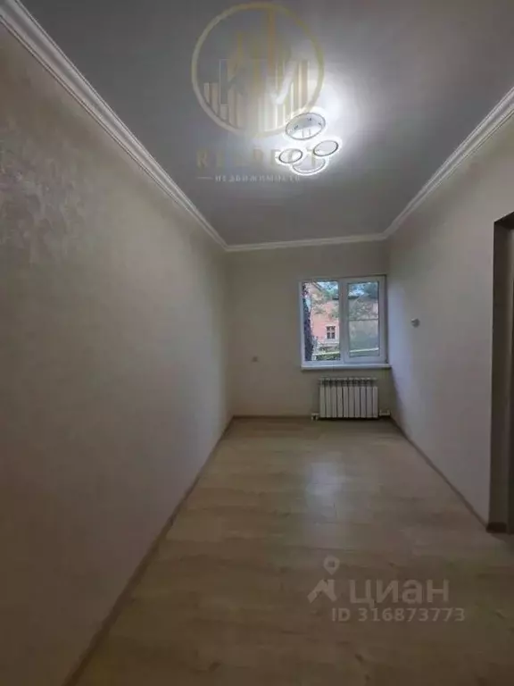 2-к кв. Ставропольский край, Кисловодск ул. Апанасенко, 26 (41.0 м) - Фото 0