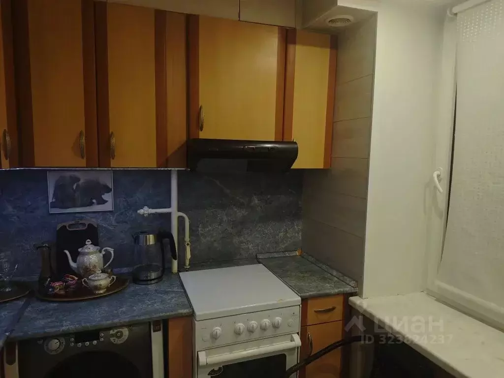 2-к кв. Санкт-Петербург, Санкт-Петербург, Кронштадт ул. Восстания, 58 ... - Фото 2