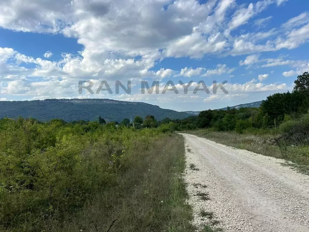 Участок в Адыгея, Майкопский район, Даховская ст-ца Ключевая ул., 3 ... - Фото 0