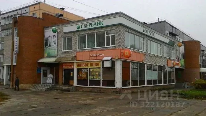 Офис в Ленинградская область, Лодейное поле ул. Гагарина, 6к1 (688 м) - Фото 0