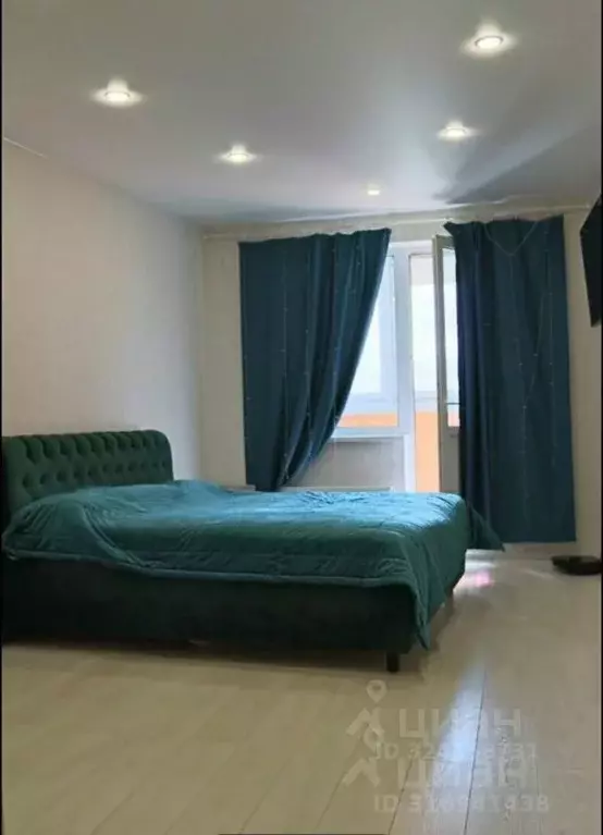 2-к кв. Санкт-Петербург просп. Героев, 18 (71.1 м) - Фото 1