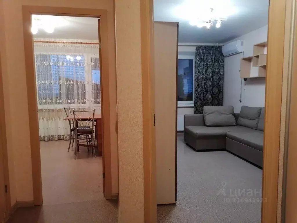 1-к кв. Волгоградская область, Волгоград ул. Ивановского, 12 (36.1 м) - Фото 1
