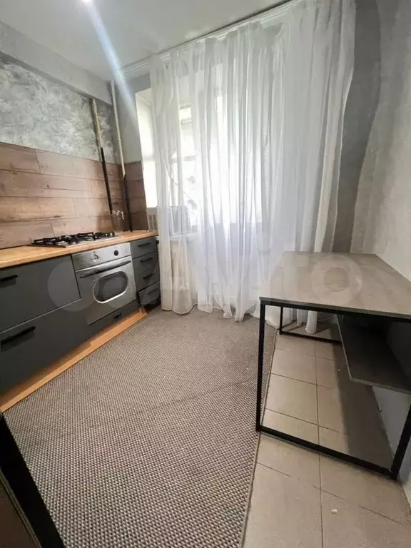 2-к. квартира, 55 м, 2/6 эт. - Фото 0