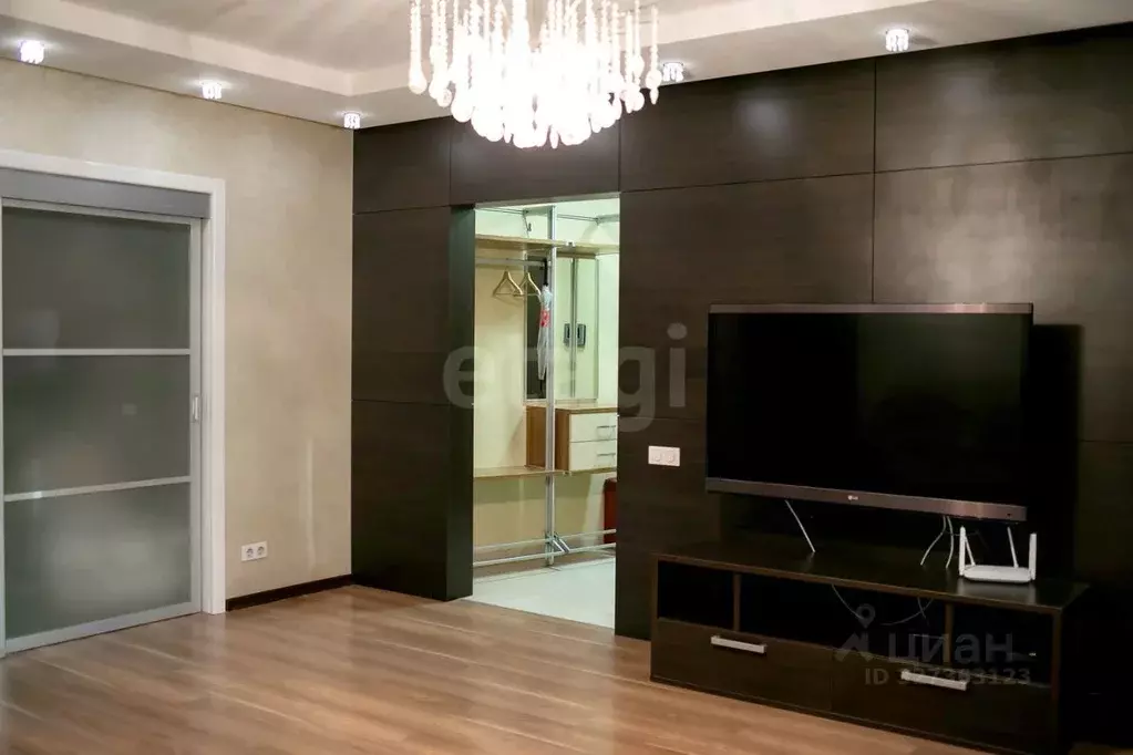 3-к кв. Самарская область, Самара Парковый пер., 5 (106.3 м) - Фото 1