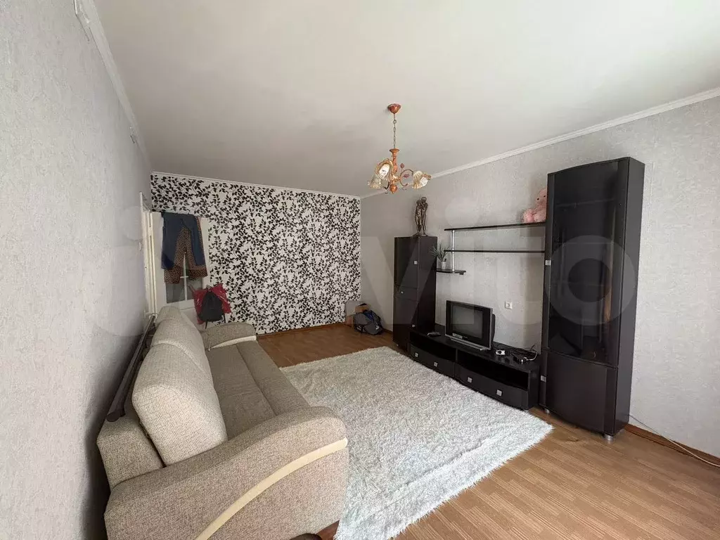 1-к. квартира, 38 м, 1/9 эт. - Фото 0