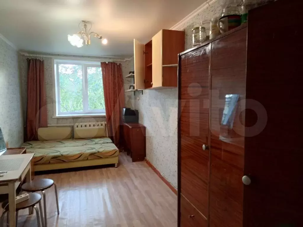 Комната 16 м в 4-к., 5/5 эт. - Фото 1