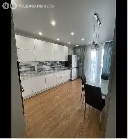 4-комнатная квартира: Тюмень, улица Николая Фёдорова, 17 (94.8 м) - Фото 2