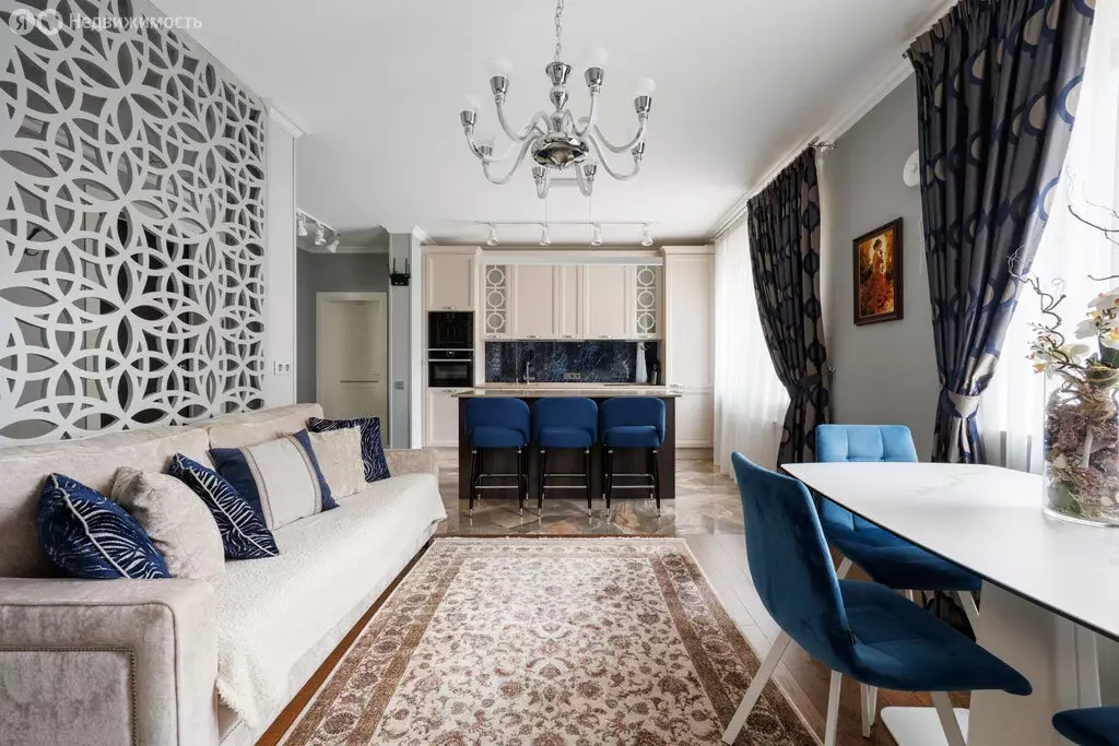 3-комнатная квартира: Санкт-Петербург, Смоленская улица, 14 (90 м) - Фото 1