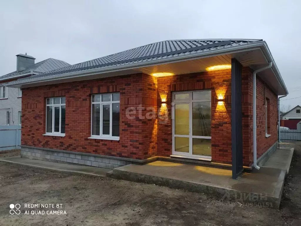 Дом в Белгородская область, Алексеевка Светлая ул. (110 м) - Фото 1