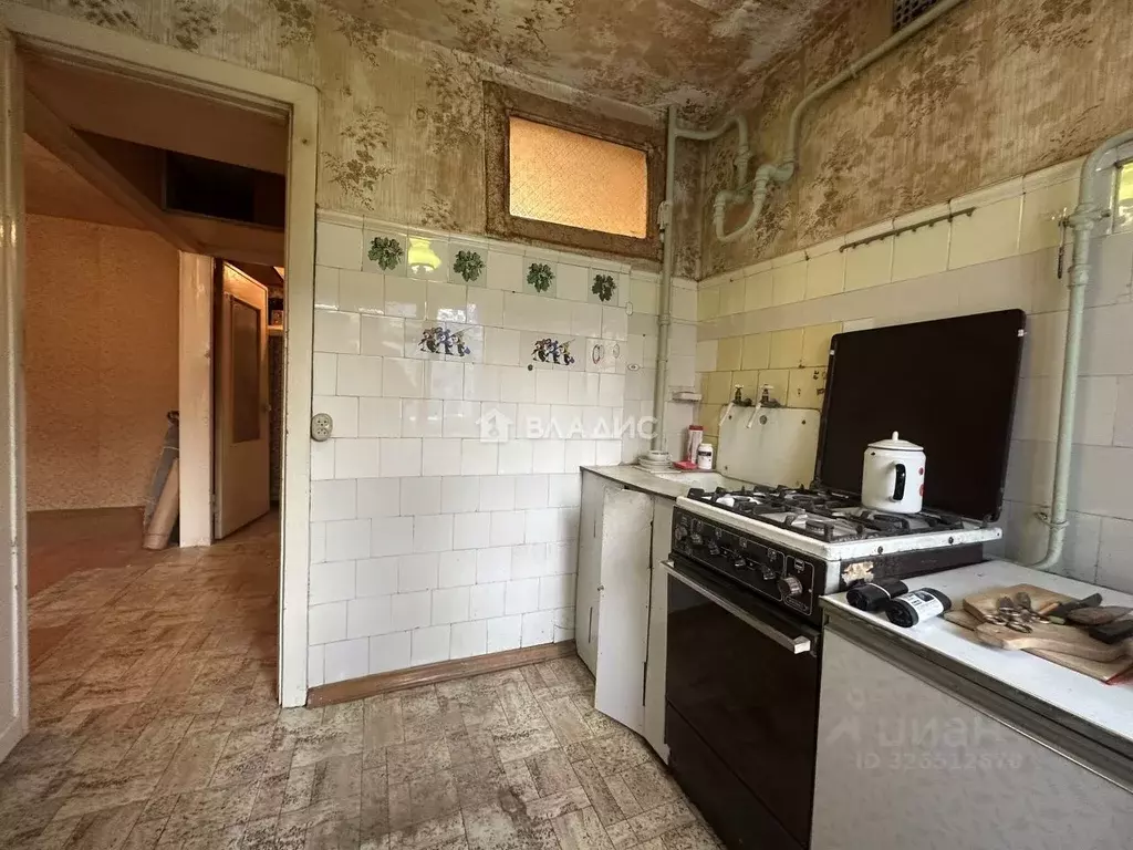 3-к кв. Калужская область, Калуга ул. Маршала Жукова, 41 (42.2 м) - Фото 2