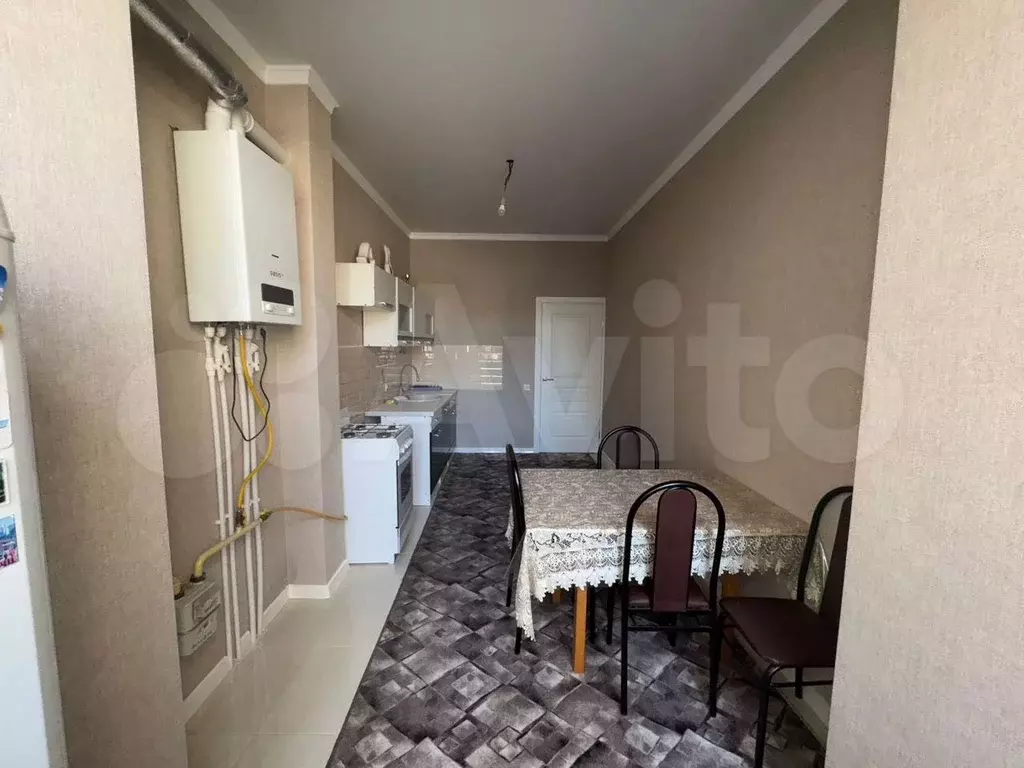 Комната 17 м в 2-к., 1/3 эт. - Фото 1