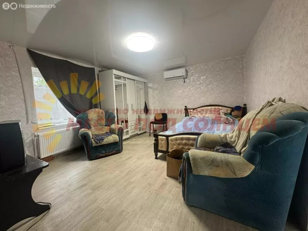 Дом в село Воронцовка, Красноармейская улица (30 м) - Фото 1