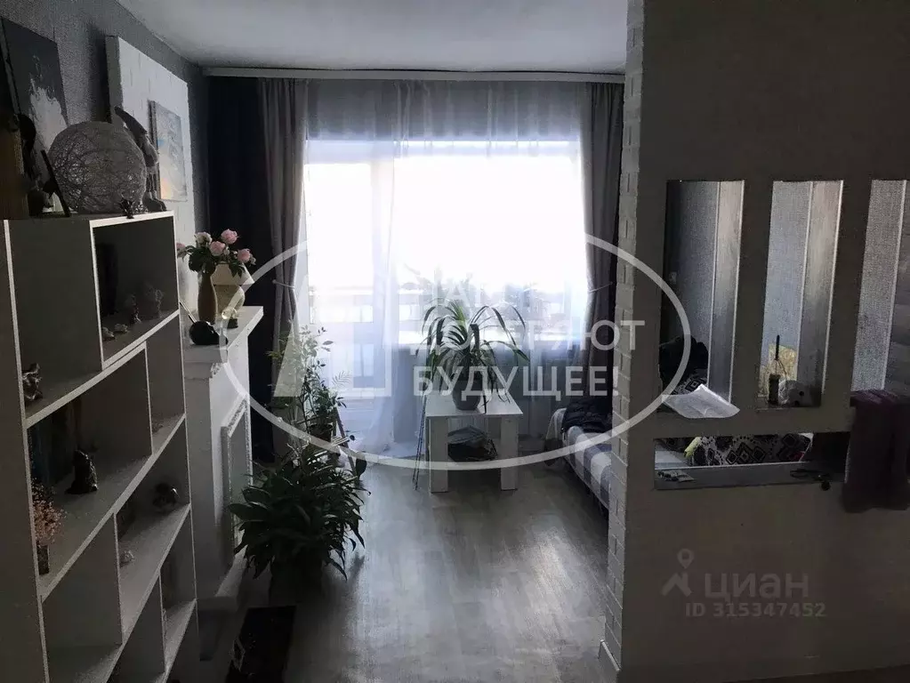3-к кв. Пермский край, Чусовой ул. Фрунзе, 35 (55.6 м) - Фото 1