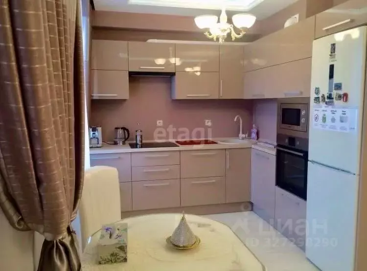 2-к кв. Бурятия, Улан-Удэ ул. Трубачеева, 152А (63.4 м) - Фото 2