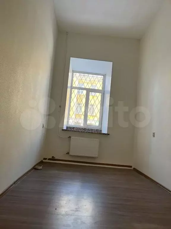 Комната 12 м в 3-к., 1/3 эт. - Фото 0
