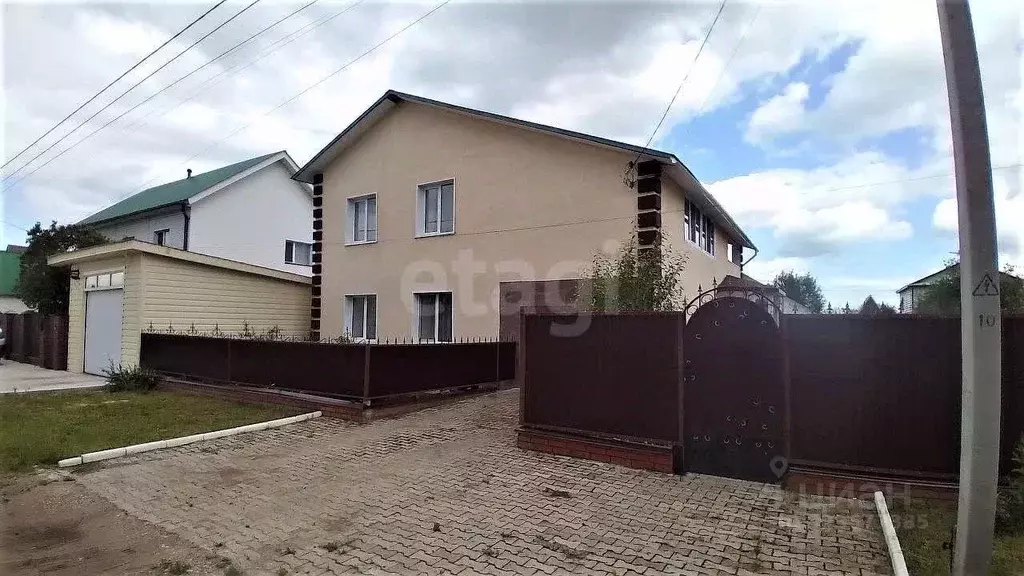 Дом в Башкортостан, Бирск ул. 70 лет Октября (190 м) - Фото 1