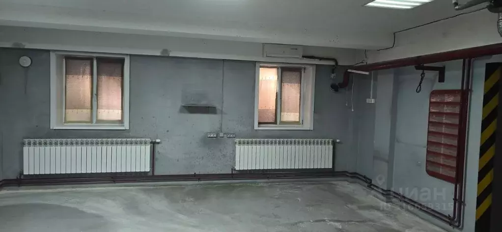 Помещение свободного назначения в Иркутская область, Иркутск пер. ... - Фото 0
