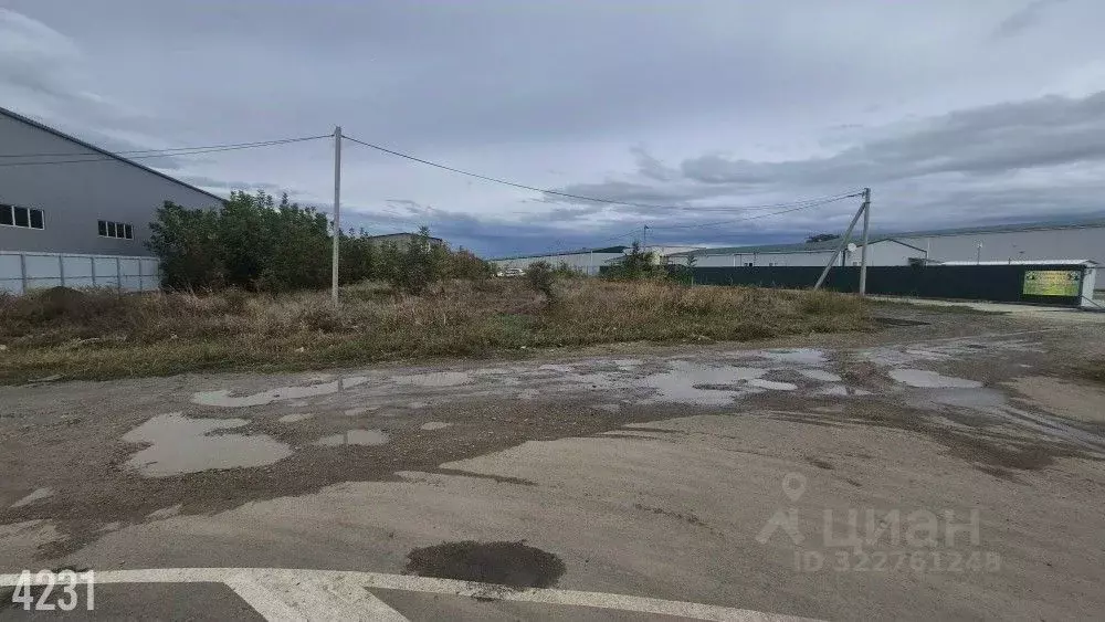 Участок в Краснодарский край, Динской район, Новотитаровская ст-ца ... - Фото 2