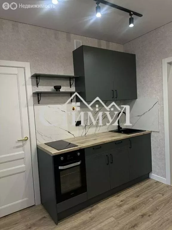 1-комнатная квартира: Абакан, улица Генерала Тихонова, 8 (32 м) - Фото 1