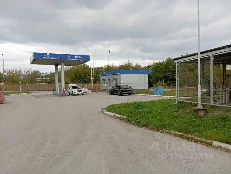 Помещение свободного назначения в Башкортостан, Белорецк ул. В. ... - Фото 2