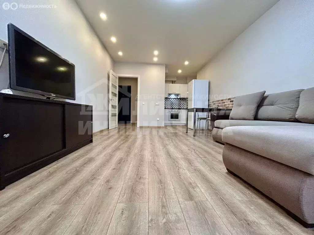 1-комнатная квартира: Уфа, улица Гоголя, 79 (47.6 м) - Фото 1