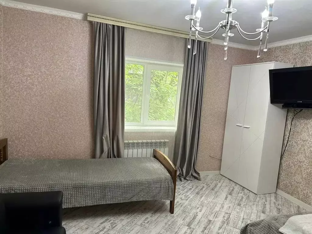 1-к кв. Ставропольский край, Кисловодск Березовская ул., 10 (30.0 м) - Фото 1