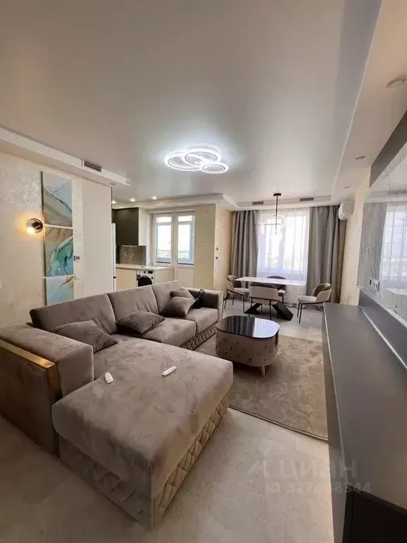 3-к кв. Крым, Симферополь ул. Балаклавская, 73Е (70.0 м) - Фото 1