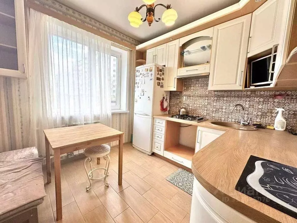2-к кв. Новгородская область, Великий Новгород ул. Коровникова, 13к4 ... - Фото 1
