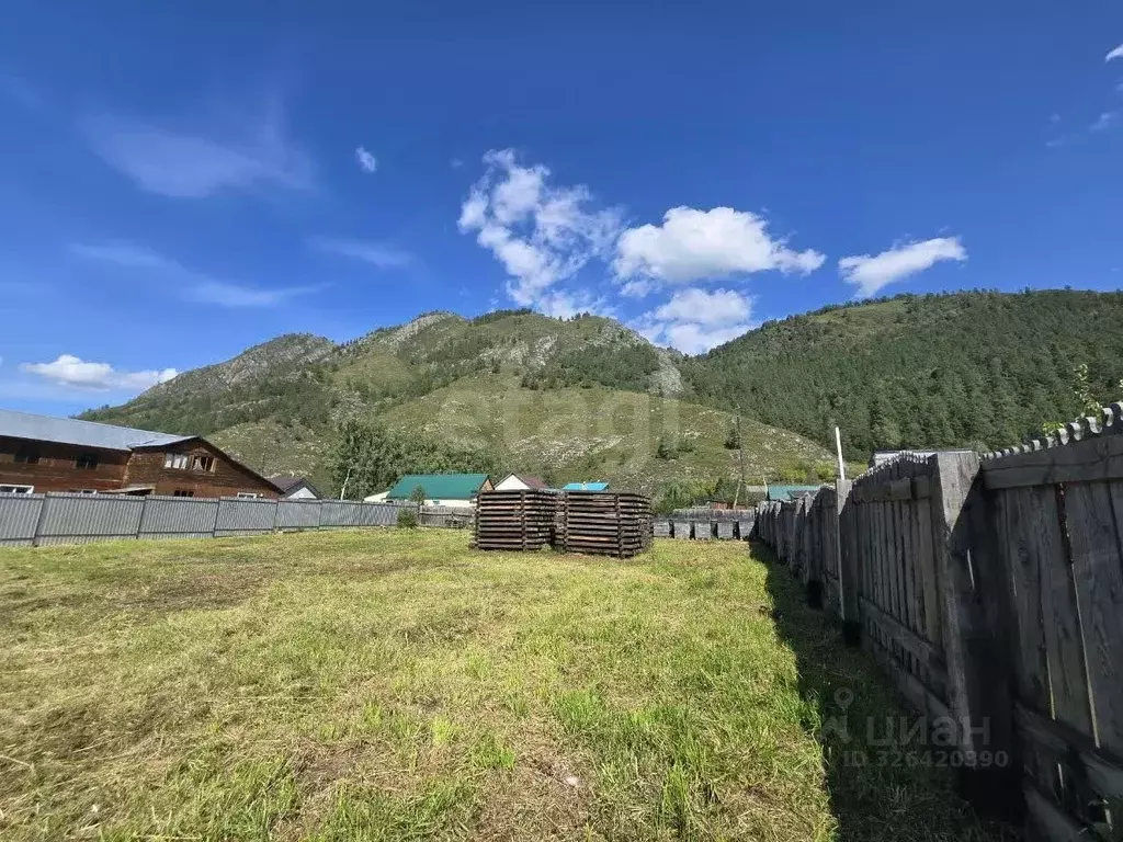 Участок в Алтай, Чемальский район, с. Чемал Восточная ул. (10.0 сот.) - Фото 2