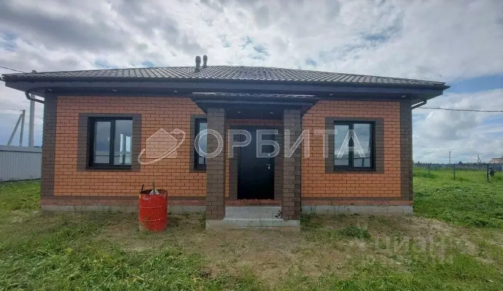 Дом в Тюменская область, Тюмень ул. Надира Сагдеева, 4 (78 м) - Фото 2