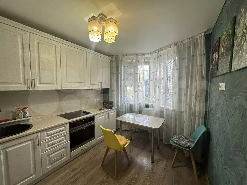4-к. квартира, 51 м, 4/17 эт. - Фото 0