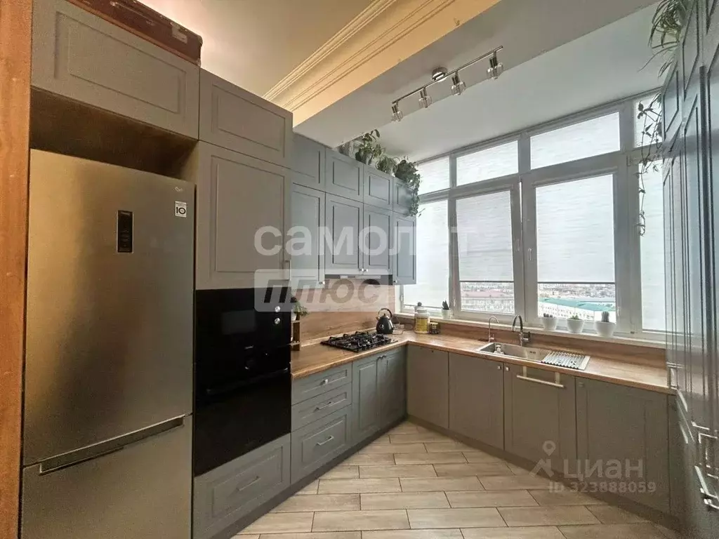 2-к кв. Дагестан, Каспийск ул. Ленина, 54 (78.4 м) - Фото 1